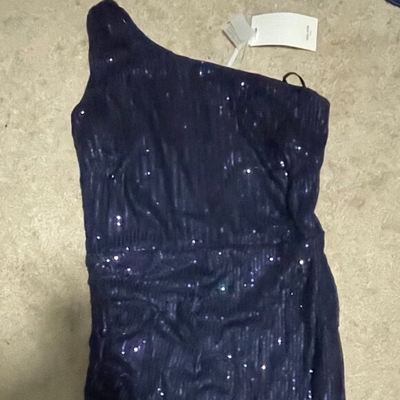 Grace Karin Navy Blue Sequin Dress. Medium. 1-Shoulder. Knee length. Ruched. - Picture 6 of 13